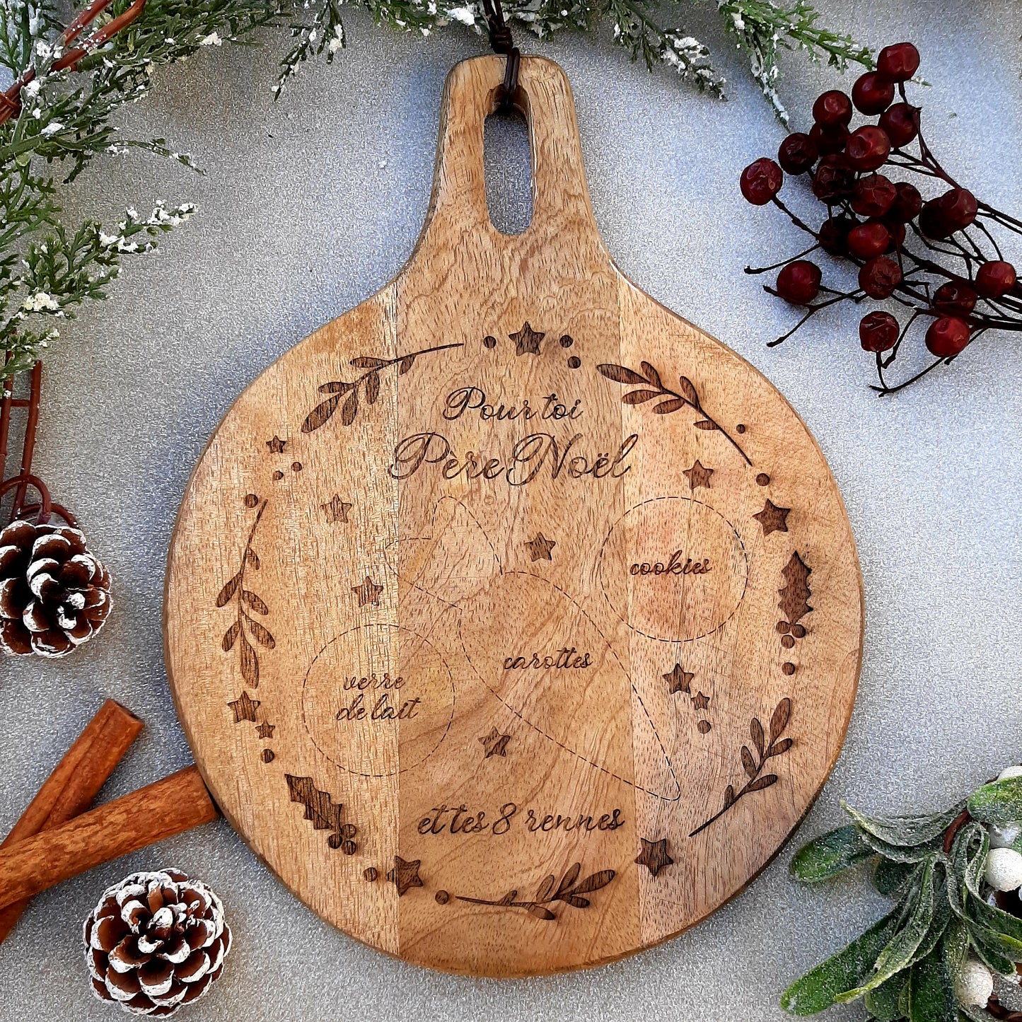 Planche ronde "En attendant le Père Noël..."