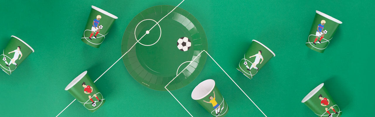Lot de 8 assiettes foot