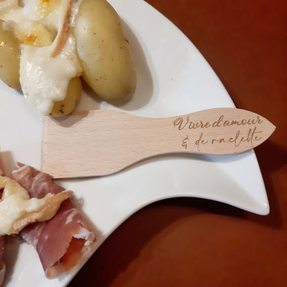 Spatule à raclette en bois